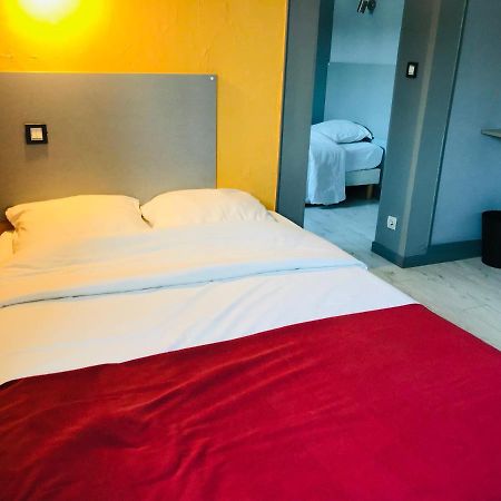 Hotel Le Fecamp Bolbec Bagian luar foto