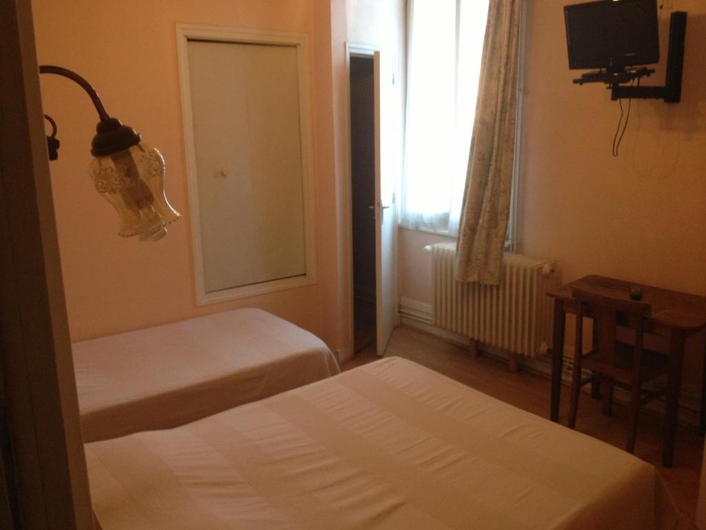 Hotel Le Fecamp Bolbec Ruang foto