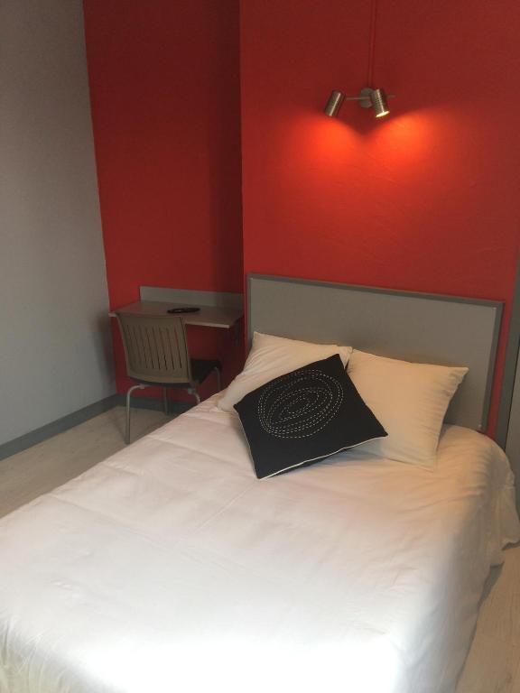Hotel Le Fecamp Bolbec Ruang foto