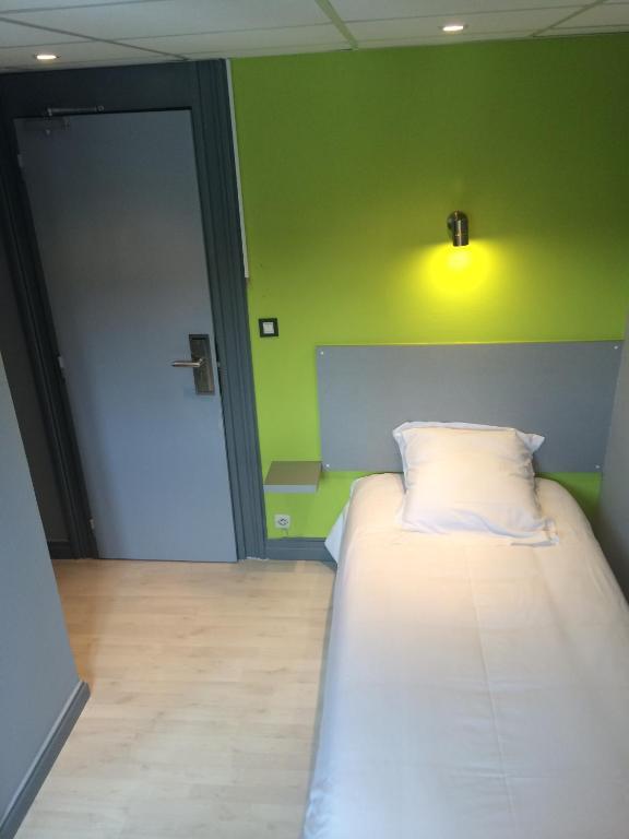Hotel Le Fecamp Bolbec Ruang foto